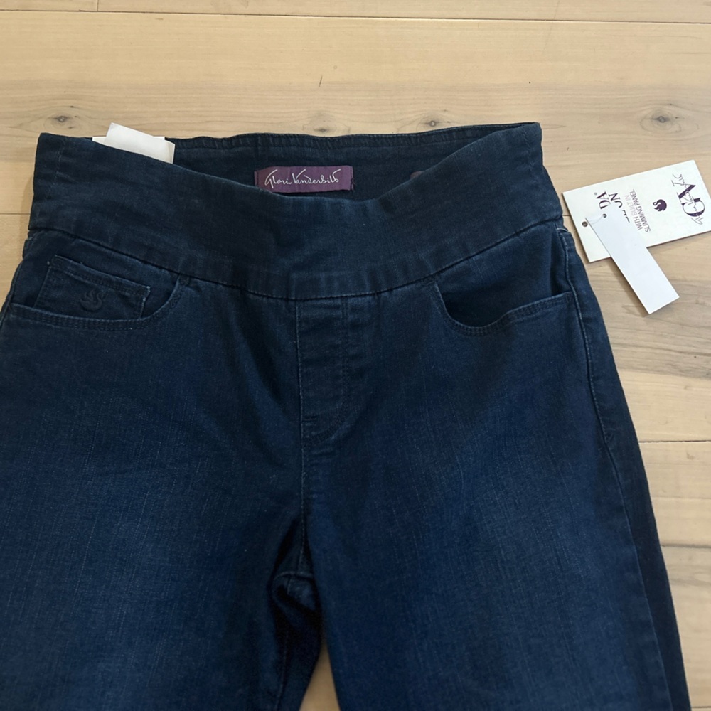 NWT Gloria Vanderbilt Amanda Pull On Jeans 6 Short - Picture 7 of 14